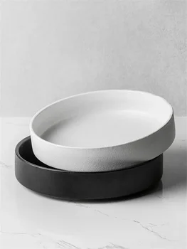 Vienkārši melnā un baltā dziļu šķīvi zupas plāksnes Rietumu ēdiens, apaļas ēdiens salāti plāksnes matētas keramikas cep lielā sadzīves